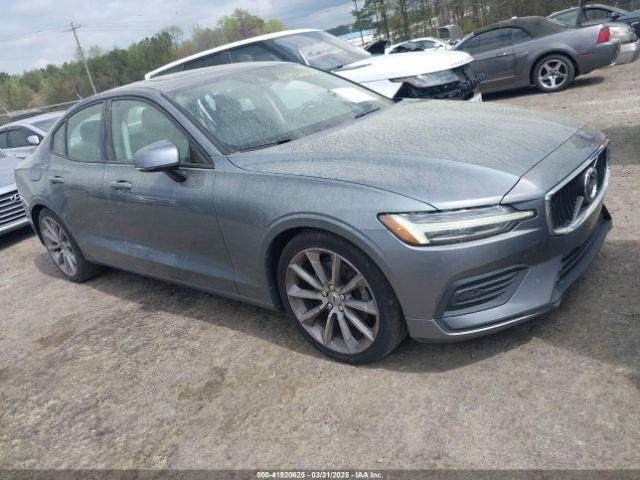 Salvage Volvo S60