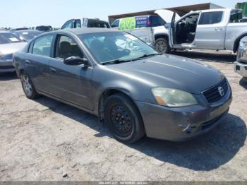  Salvage Nissan Altima
