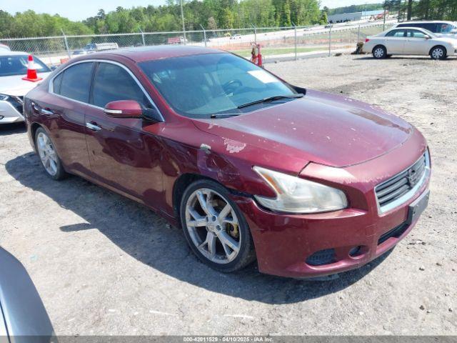  Salvage Nissan Maxima
