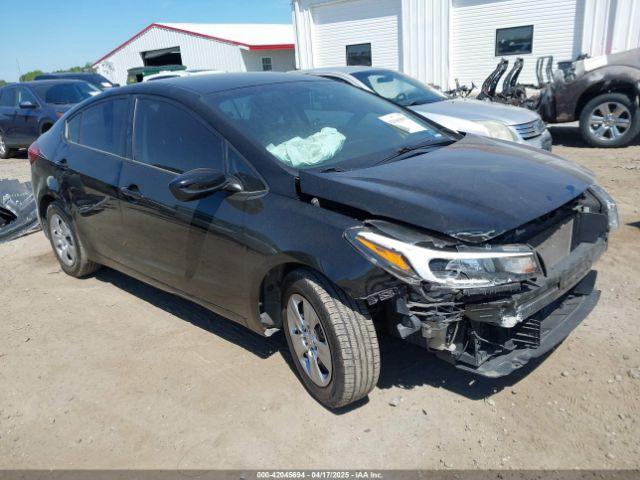  Salvage Kia Forte