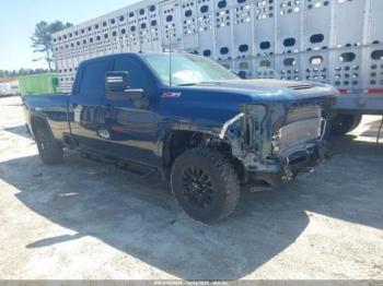  Salvage Chevrolet Silverado 2500