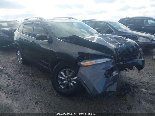  Salvage Jeep Cherokee