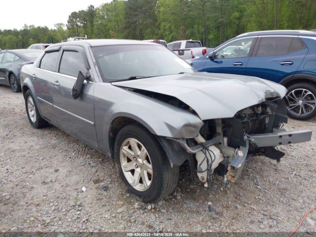  Salvage Chrysler 300