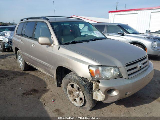  Salvage Toyota Highlander