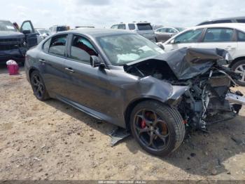  Salvage Alfa Romeo Giulia