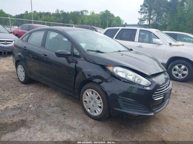  Salvage Ford Fiesta