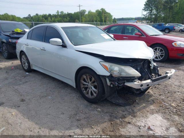  Salvage Hyundai Genesis