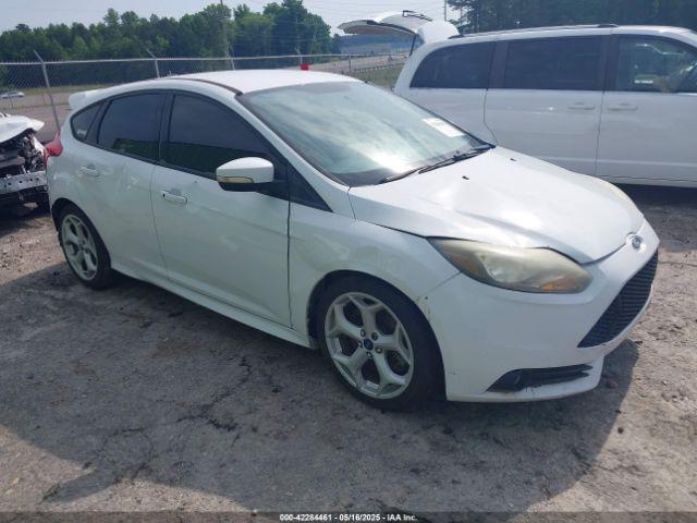  Salvage Ford Focus St