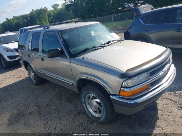  Salvage Chevrolet Blazer