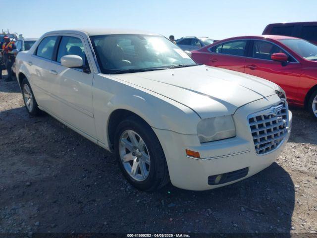  Salvage Chrysler 300
