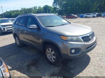 Salvage Kia Sorento