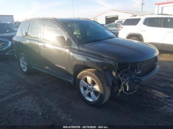  Salvage Jeep Compass