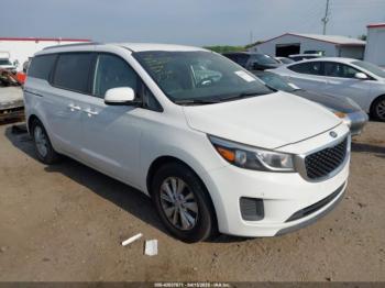  Salvage Kia Sedona