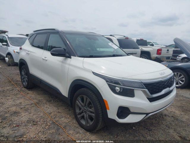  Salvage Kia Seltos