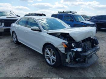  Salvage Volkswagen Passat