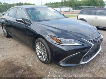  Salvage Lexus Es