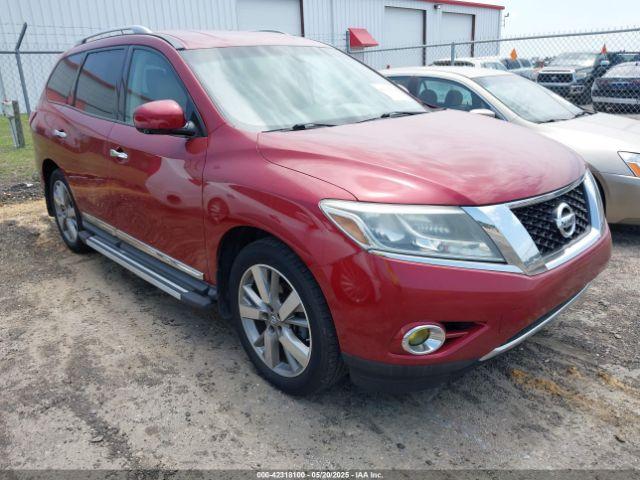  Salvage Nissan Pathfinder