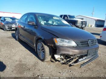  Salvage Volkswagen Jetta