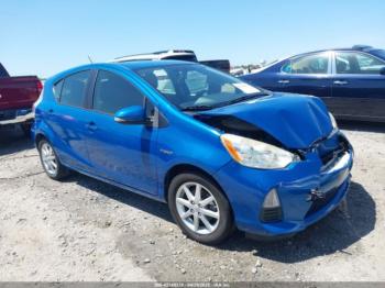  Salvage Toyota Prius c