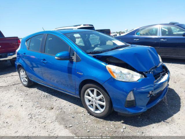  Salvage Toyota Prius c