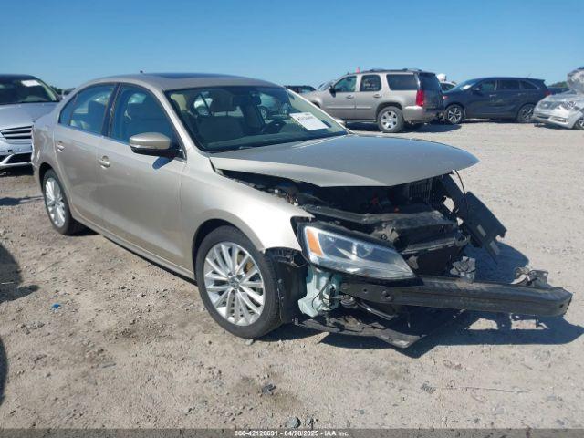 Salvage Volkswagen Jetta