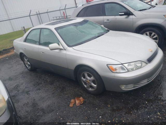  Salvage Lexus Es
