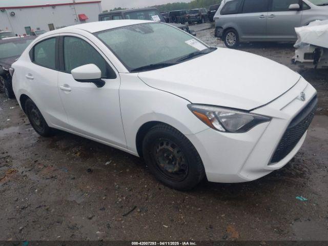  Salvage Toyota Yaris