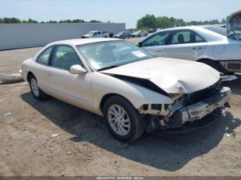  Salvage Lincoln Mark VIII