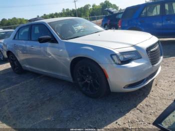  Salvage Chrysler 300