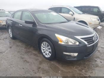  Salvage Nissan Altima