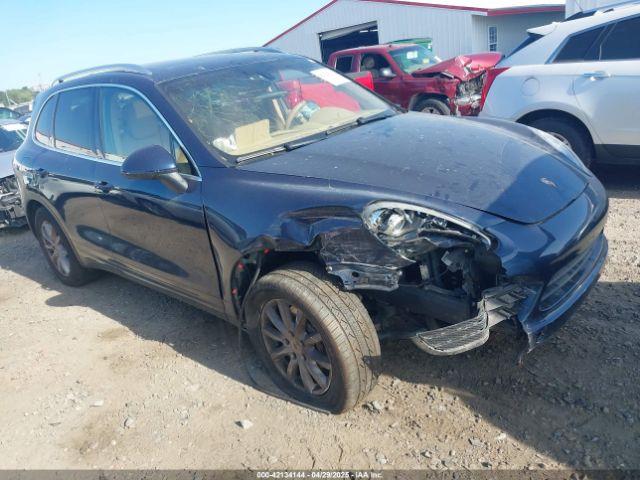  Salvage Porsche Cayenne