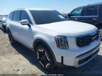  Salvage Kia Telluride