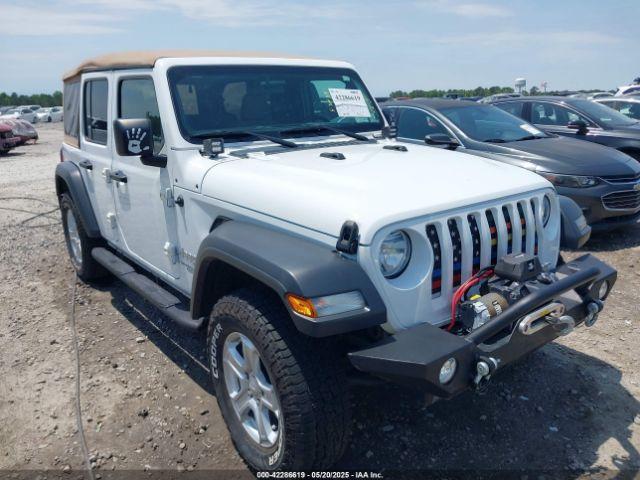  Salvage Jeep Wrangler