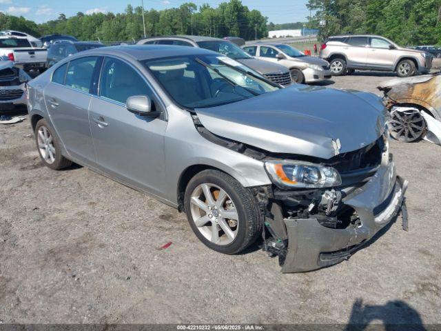  Salvage Volvo S60