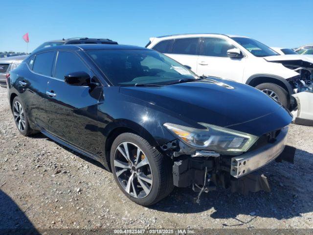  Salvage Nissan Maxima