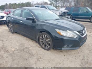  Salvage Nissan Altima