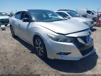  Salvage Nissan Maxima