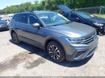  Salvage Volkswagen Tiguan