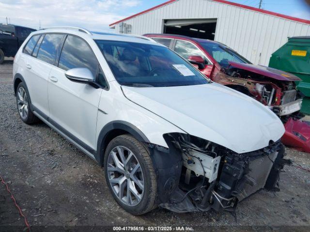  Salvage Volkswagen Golf
