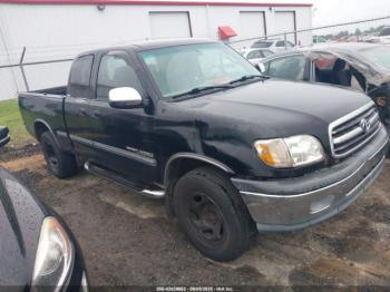  Salvage Toyota Tundra