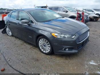  Salvage Ford Fusion
