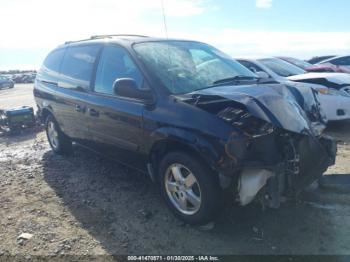  Salvage Dodge Grand Caravan