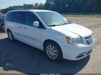  Salvage Chrysler Town & Country