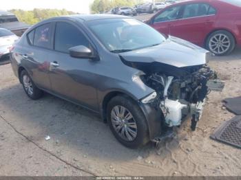  Salvage Nissan Versa