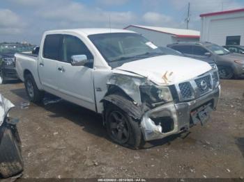 Salvage Nissan Titan