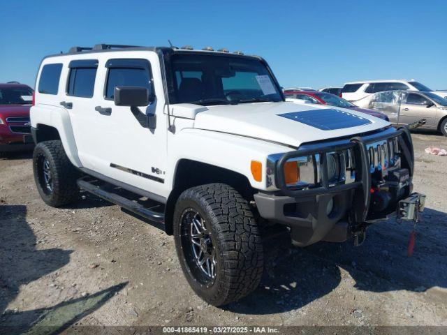  Salvage HUMMER H3 Suv