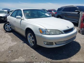  Salvage Lexus Es