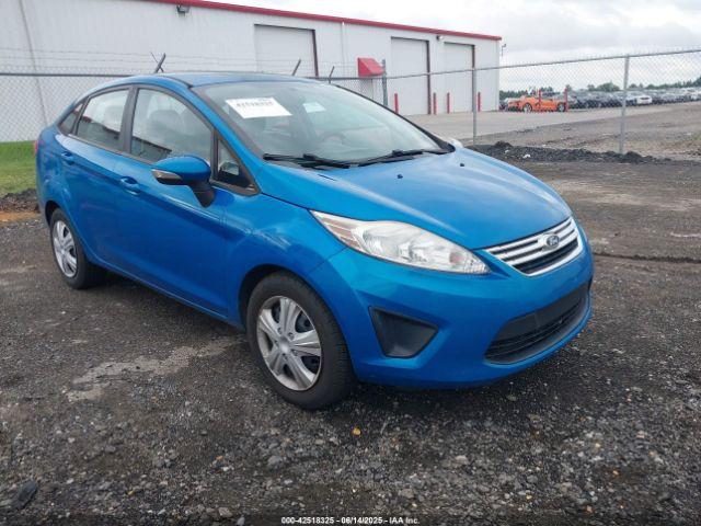  Salvage Ford Fiesta