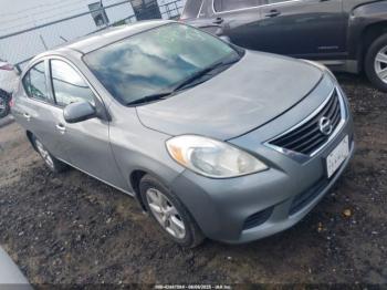  Salvage Nissan Versa