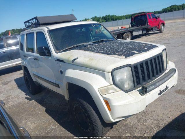  Salvage Jeep Liberty